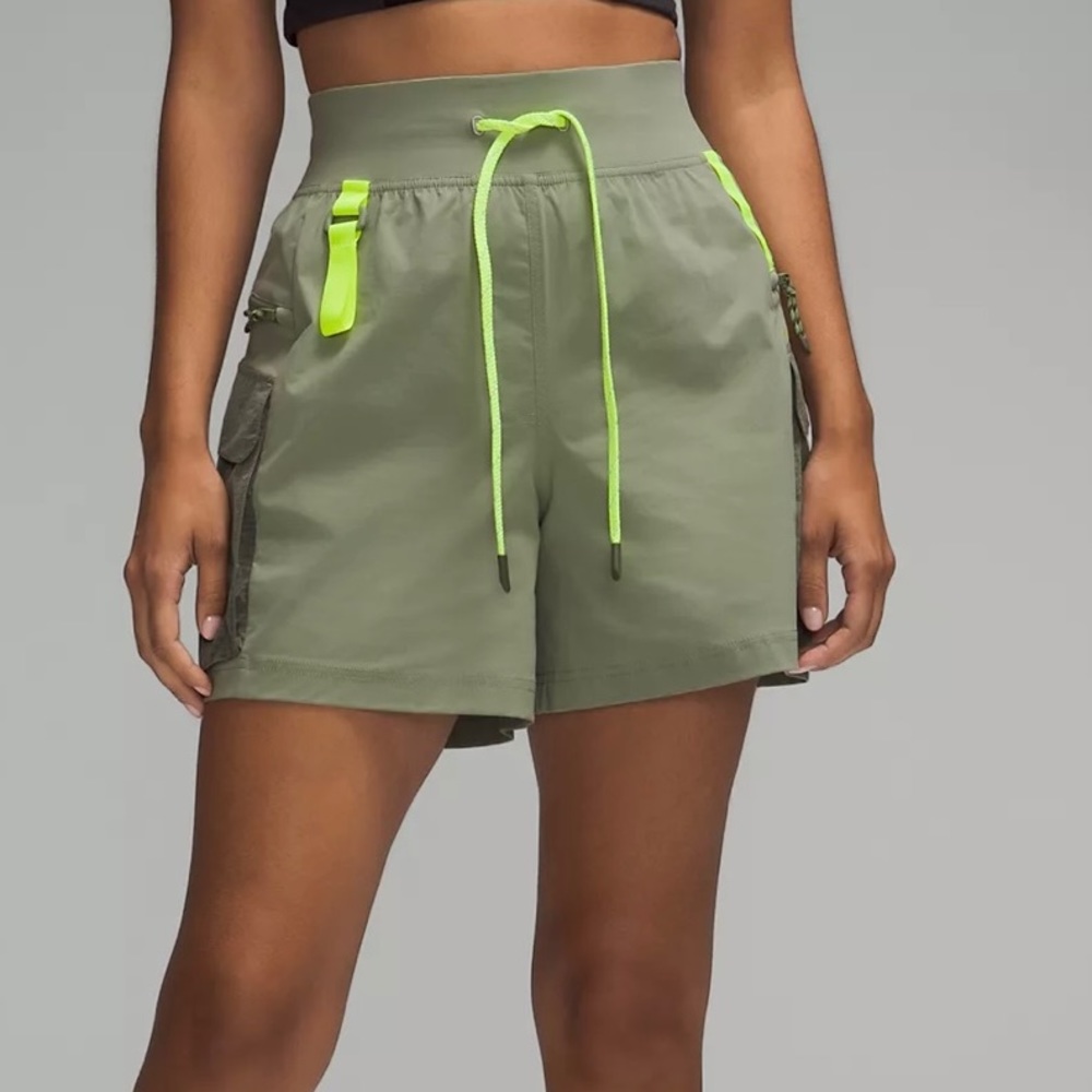 Lululemon Cargo shorts